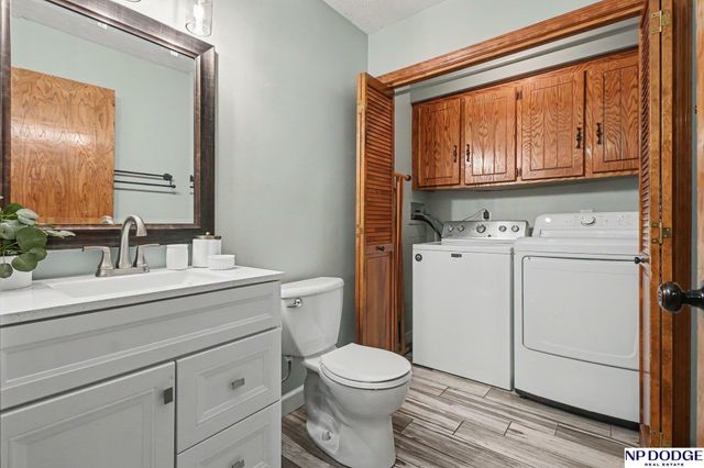 602 N 151 Circle, Omaha, NE 68154