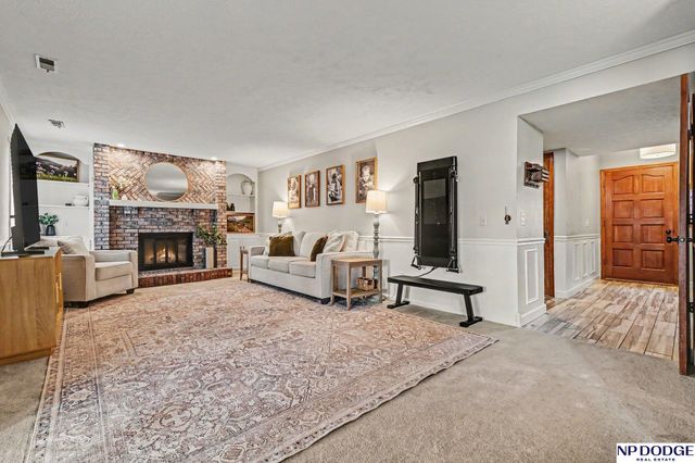 602 N 151 Circle, Omaha, NE 68154