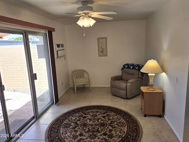 10855 W BUCCANEER Drive, Sun City, AZ 85351