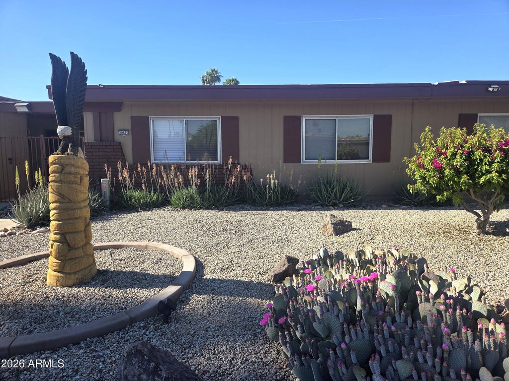 10855 W BUCCANEER Drive, Sun City, AZ 85351