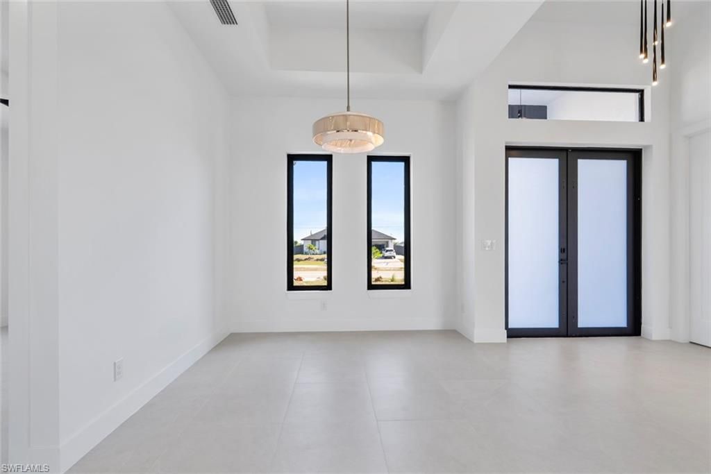 Image 13 of property listing at 1804 Nelson RD N, Cape Coral, FL 33993