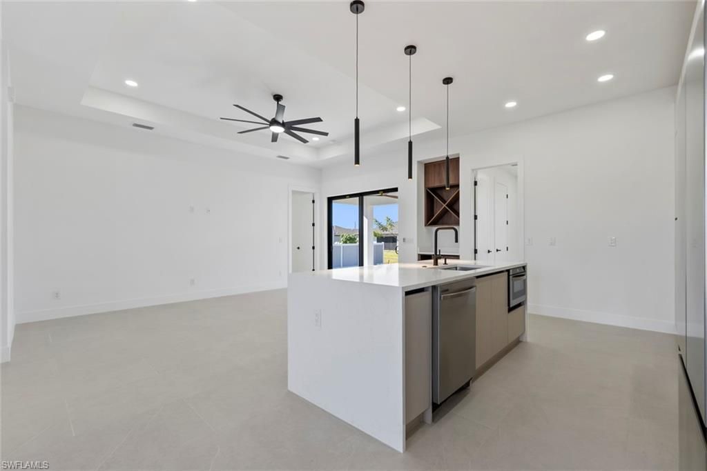 Image 16 of property listing at 1804 Nelson RD N, Cape Coral, FL 33993