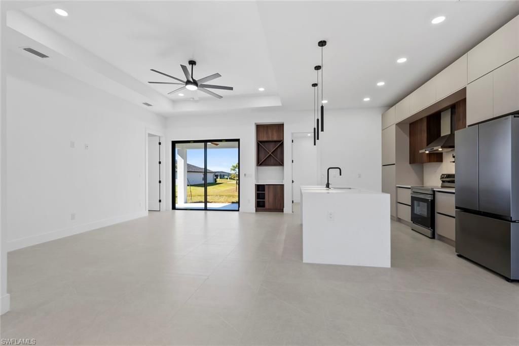 Image 24 of property listing at 1804 Nelson RD N, Cape Coral, FL 33993