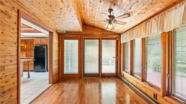 20 Oak Dell Circle, East Greenwich, RI 02818