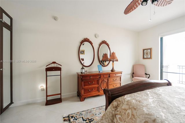 8390 SW 72nd Avenue 707, Miami, FL 33143