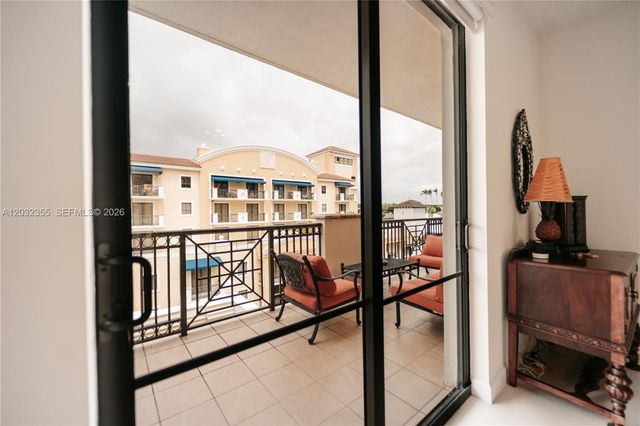 8390 SW 72nd Avenue 707, Miami, FL 33143