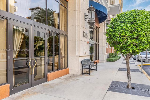 8390 SW 72nd Avenue 707, Miami, FL 33143