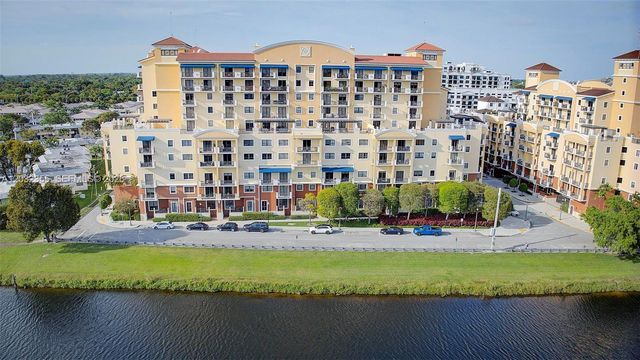 8390 SW 72nd Avenue 707, Miami, FL 33143