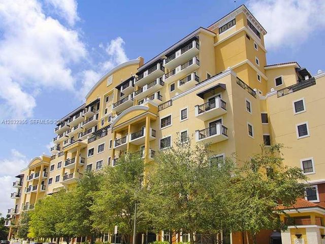 8390 SW 72nd Avenue 707, Miami, FL 33143