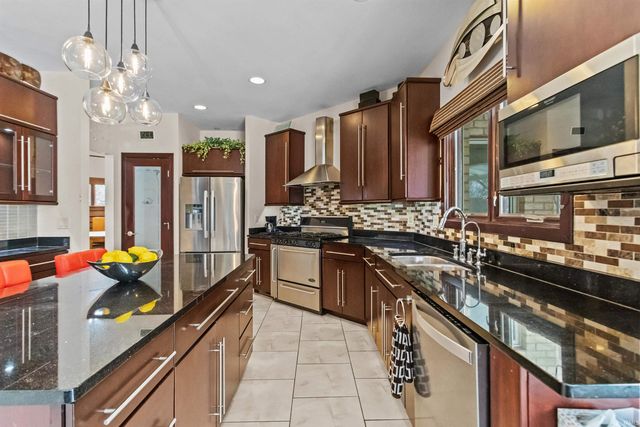 3112 Timber Valley Drive, Kokomo, IN 46902