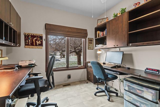 3112 Timber Valley Drive, Kokomo, IN 46902