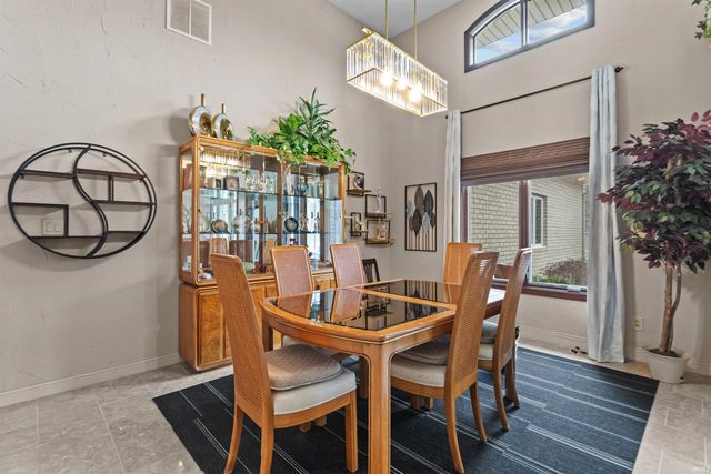 3112 Timber Valley Drive, Kokomo, IN 46902