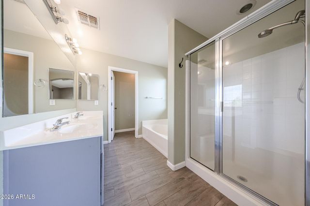 24885 W WAYLAND Drive, Buckeye, AZ 85326