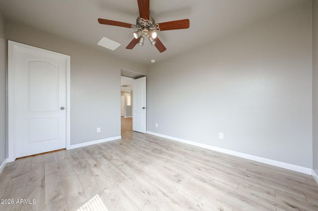 24885 W WAYLAND Drive, Buckeye, AZ 85326