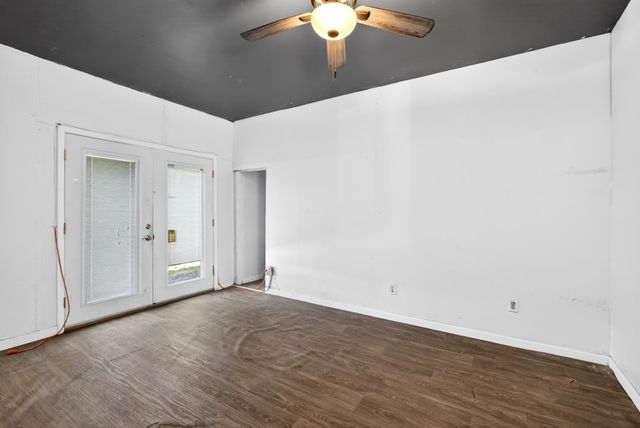 270 W Hayne Street, Woodruff, SC 29388
