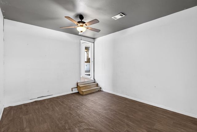 270 W Hayne Street, Woodruff, SC 29388