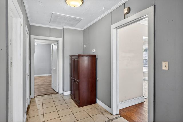 270 W Hayne Street, Woodruff, SC 29388