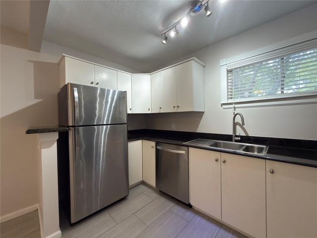 1502 Heights Boulevard 15, Houston, TX 77008