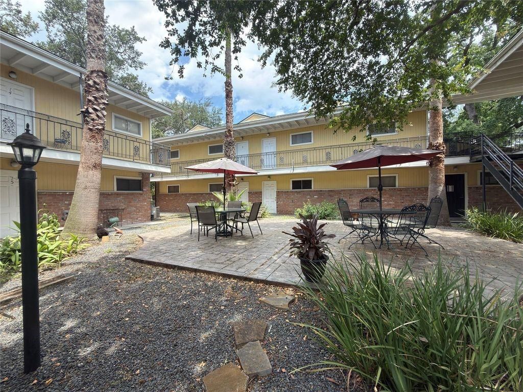 1502 Heights Boulevard 15, Houston, TX 77008