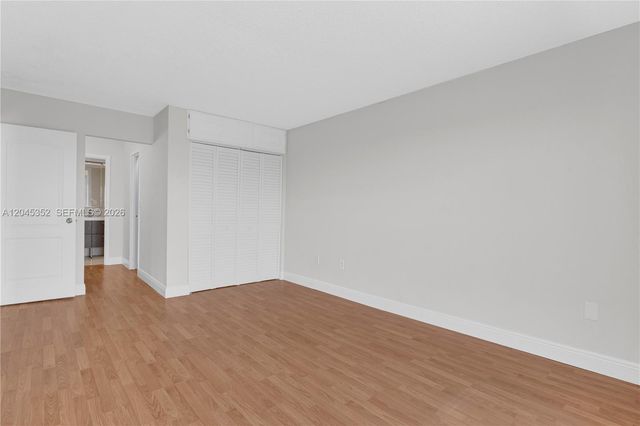 7928 W Dr 606 606, North Bay Village, FL 33141