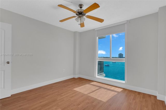 7928 W Dr 606 606, North Bay Village, FL 33141