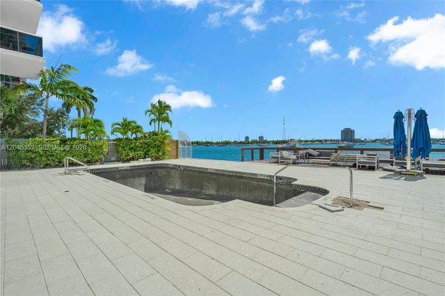 7928 W Dr 606 606, North Bay Village, FL 33141
