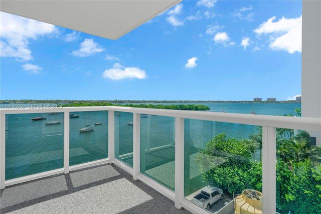 7928 W Dr 606 606, North Bay Village, FL 33141