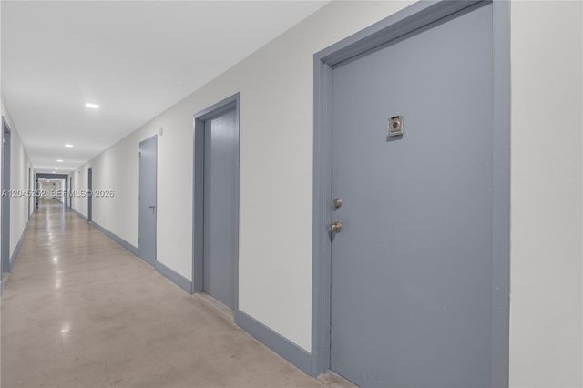 7928 W Dr 606 606, North Bay Village, FL 33141
