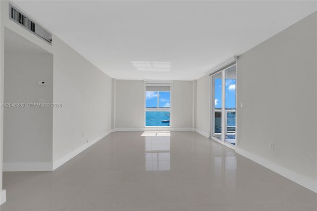 7928 W Dr 606 606, North Bay Village, FL 33141