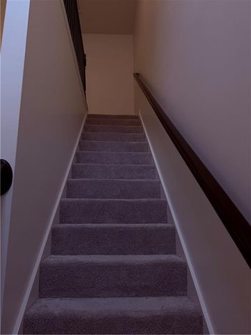 28 Hampton Drive, Cartersville, GA 30121