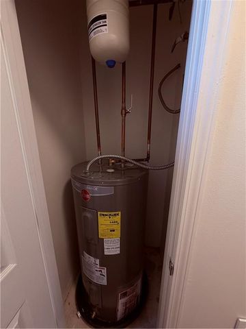 28 Hampton Drive, Cartersville, GA 30121