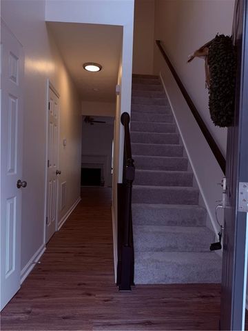 28 Hampton Drive, Cartersville, GA 30121