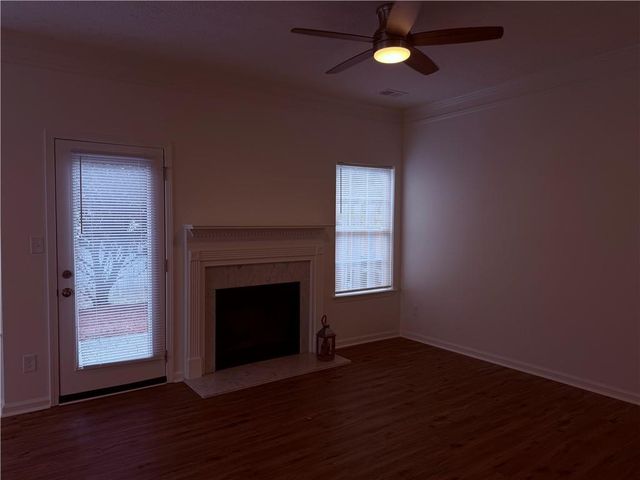 28 Hampton Drive, Cartersville, GA 30121