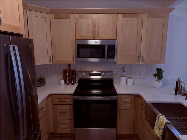 28 Hampton Drive, Cartersville, GA 30121