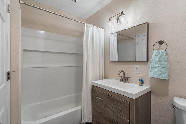 7101 59TH STREET N, Pinellas Park, FL 33781