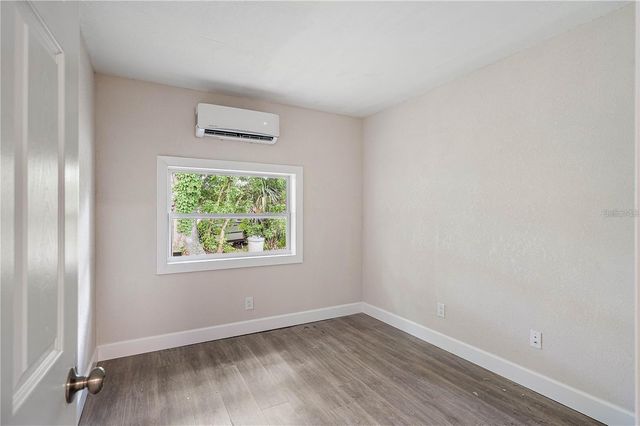 7101 59TH STREET N, Pinellas Park, FL 33781