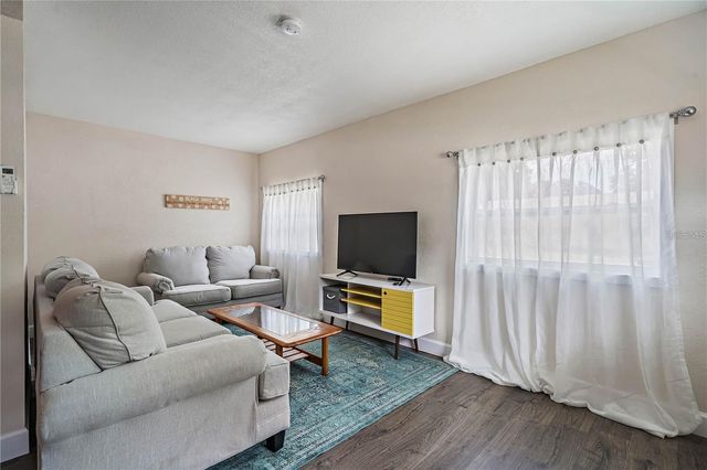 7101 59TH STREET N, Pinellas Park, FL 33781