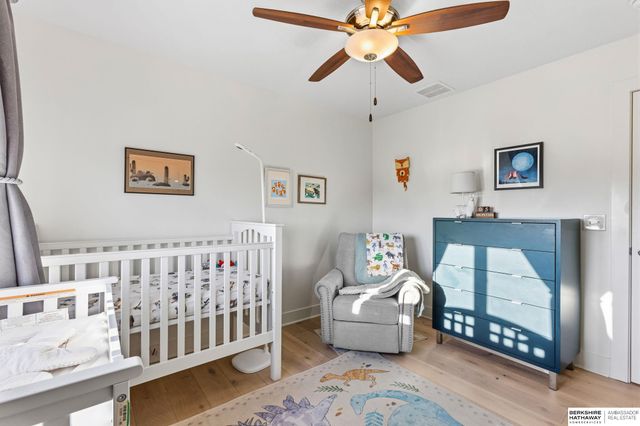 1730 S 220th Avenue, Elkhorn, NE 68022