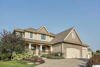 1730 S 220th Avenue, Elkhorn, NE 68022