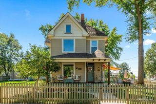 325 W Grant Street, Sheridan, IL 60551