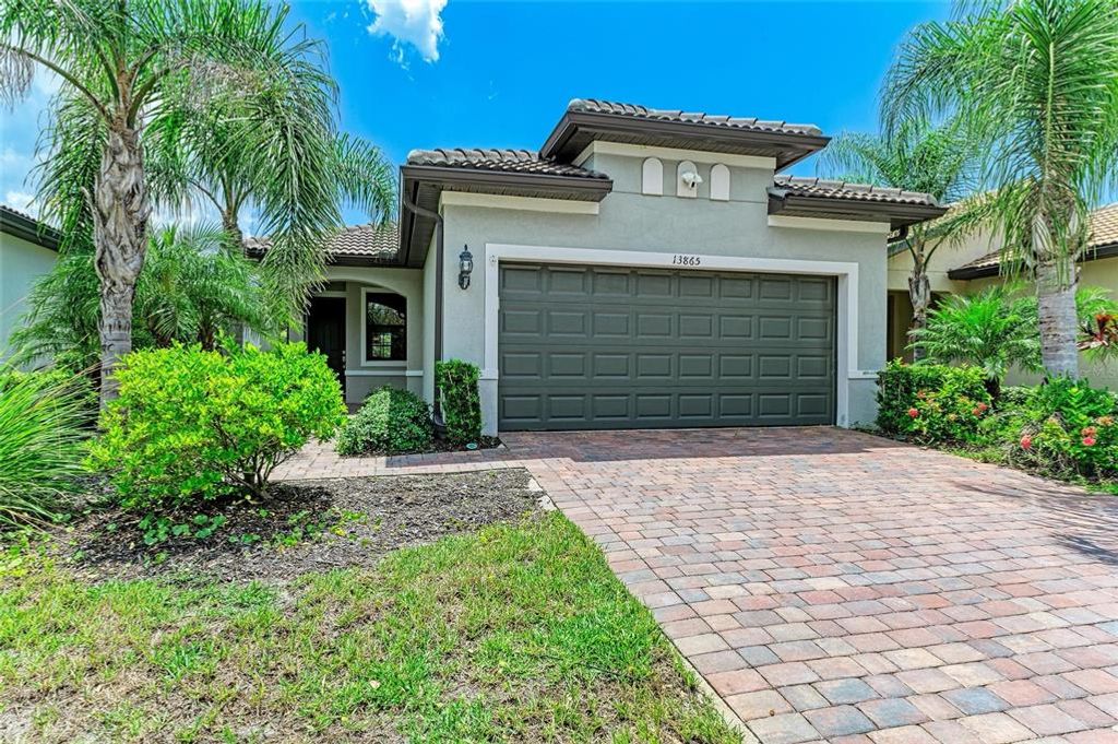 13865 CAMPOLEONE STREET, Venice, FL 34293