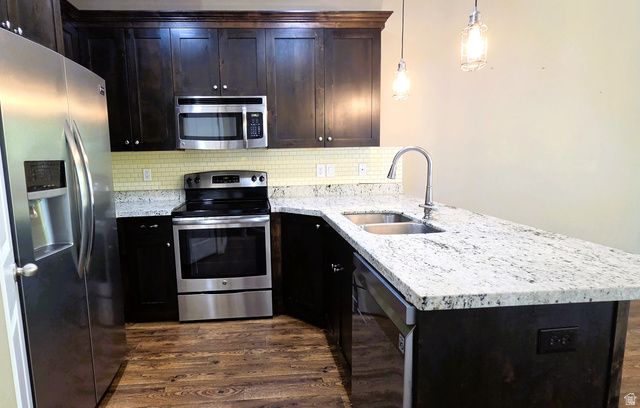 9607 N 4500 ST, Cedar Hills, UT 84062
