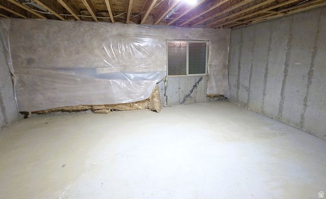 9607 N 4500 ST, Cedar Hills, UT 84062