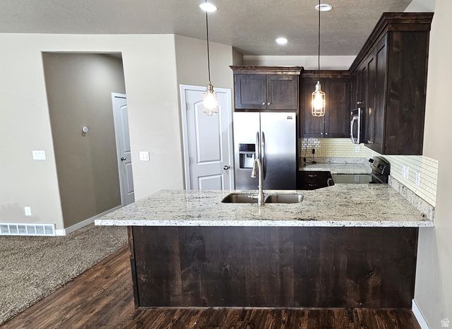9607 N 4500 ST, Cedar Hills, UT 84062