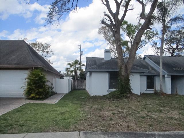 15026 REDCLIFF DRIVE, Tampa, FL 33625