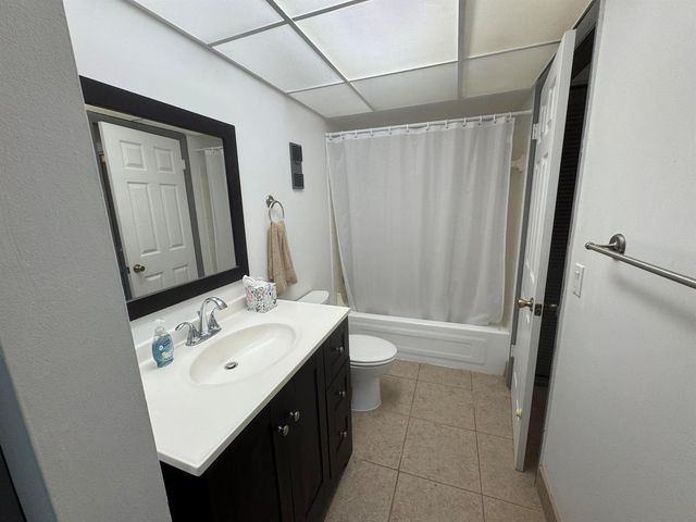 450 NW 20th Street, Boca Raton, FL 33431