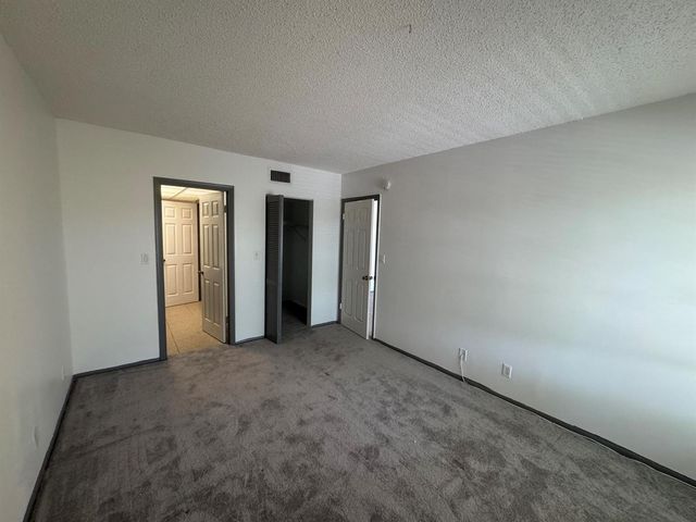450 NW 20th Street, Boca Raton, FL 33431