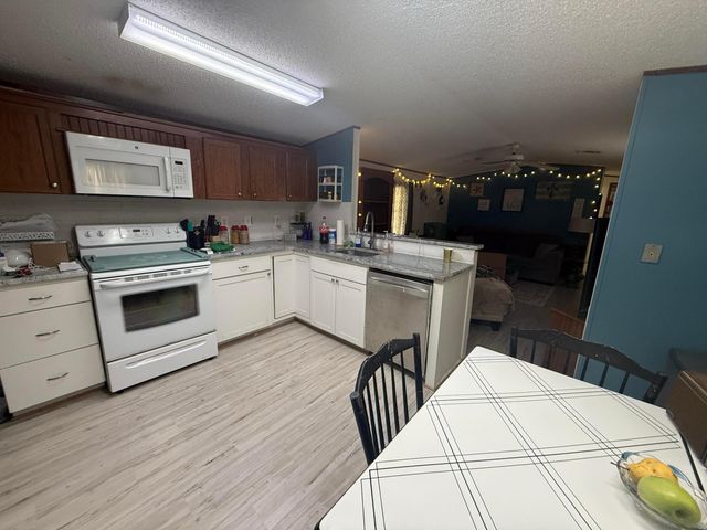 7733 SE Fork River Drive, Stuart, FL 34997