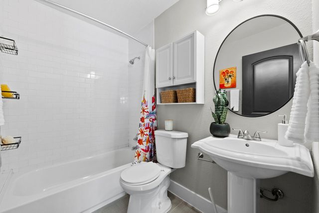 3001 Maplelawn CIR, Austin, TX 78723