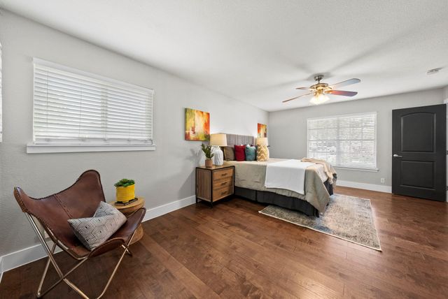 3001 Maplelawn CIR, Austin, TX 78723